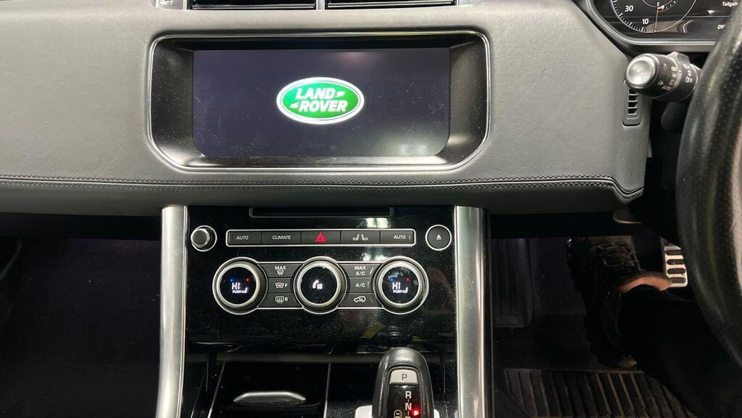 Used Land Rover Range Rover Sport 2017 for sale - 77303679: Photo 9