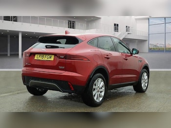 Used Jaguar E-Pace 2019 for sale - 77453288: Photo