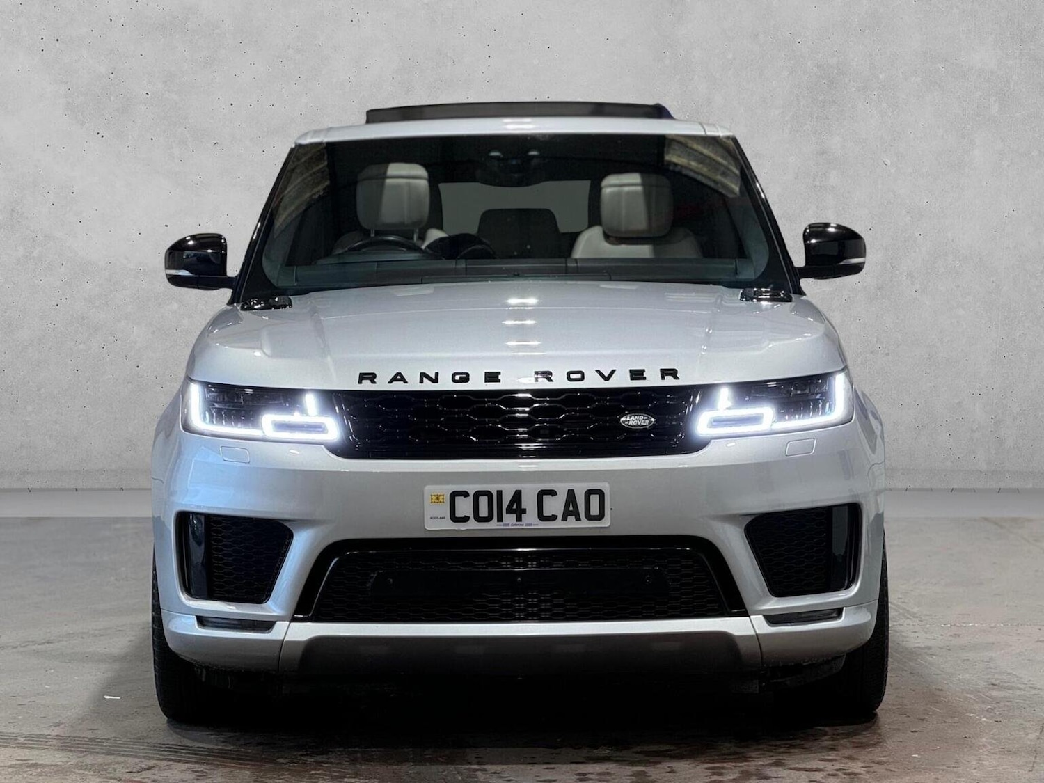 Used Land Rover Range Rover Sport 2019 for sale - 77572689: Photo 2