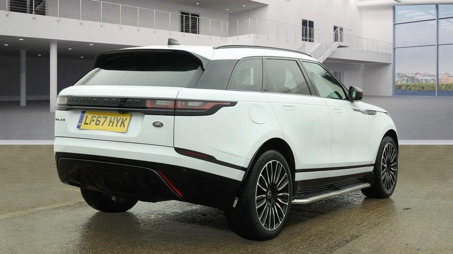 Used Land Rover Range Rover Velar 2017 for sale - 77314024: Photo 4
