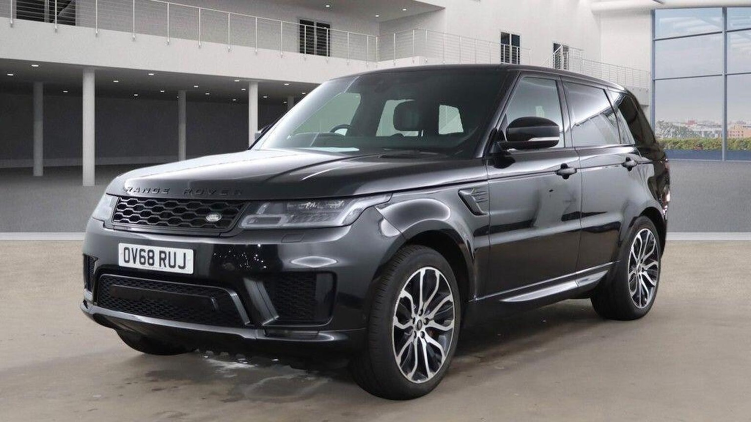 Used Land Rover Range Rover Sport 2018 for sale - 77668632: Photo 2