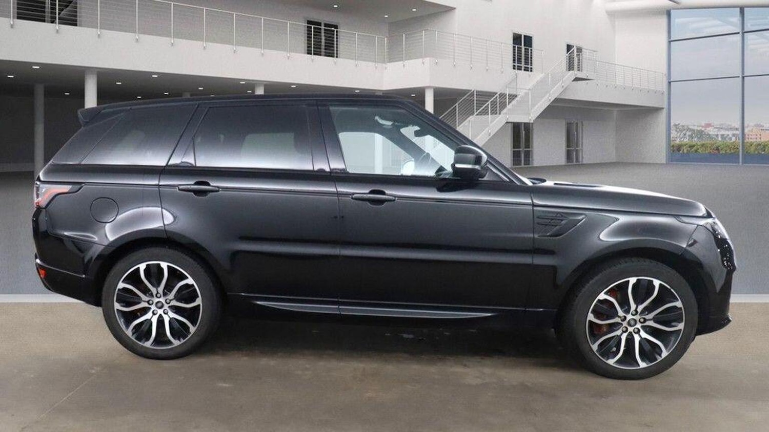 Used Land Rover Range Rover Sport 2018 for sale - 77668632: Photo 5