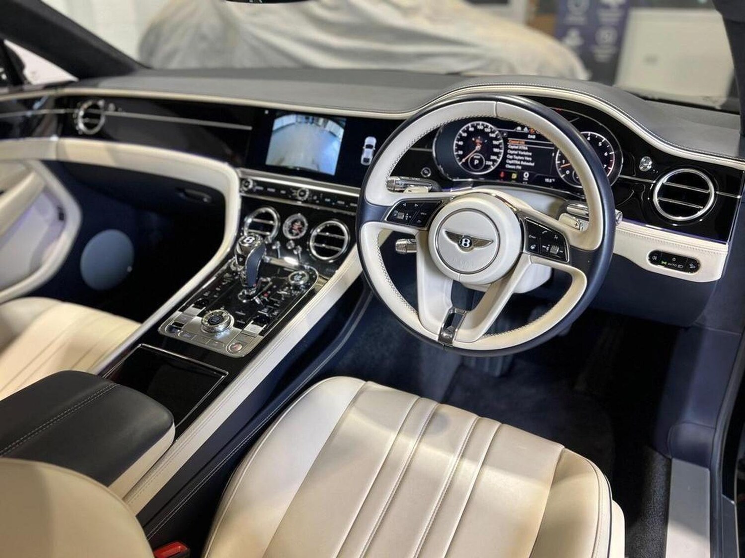 Used Bentley Bentayga 2022 for sale - 77336746: Photo 10