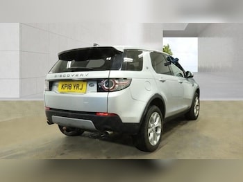 Used Land Rover Discovery Sport 2018 for sale - 78574972: Photo