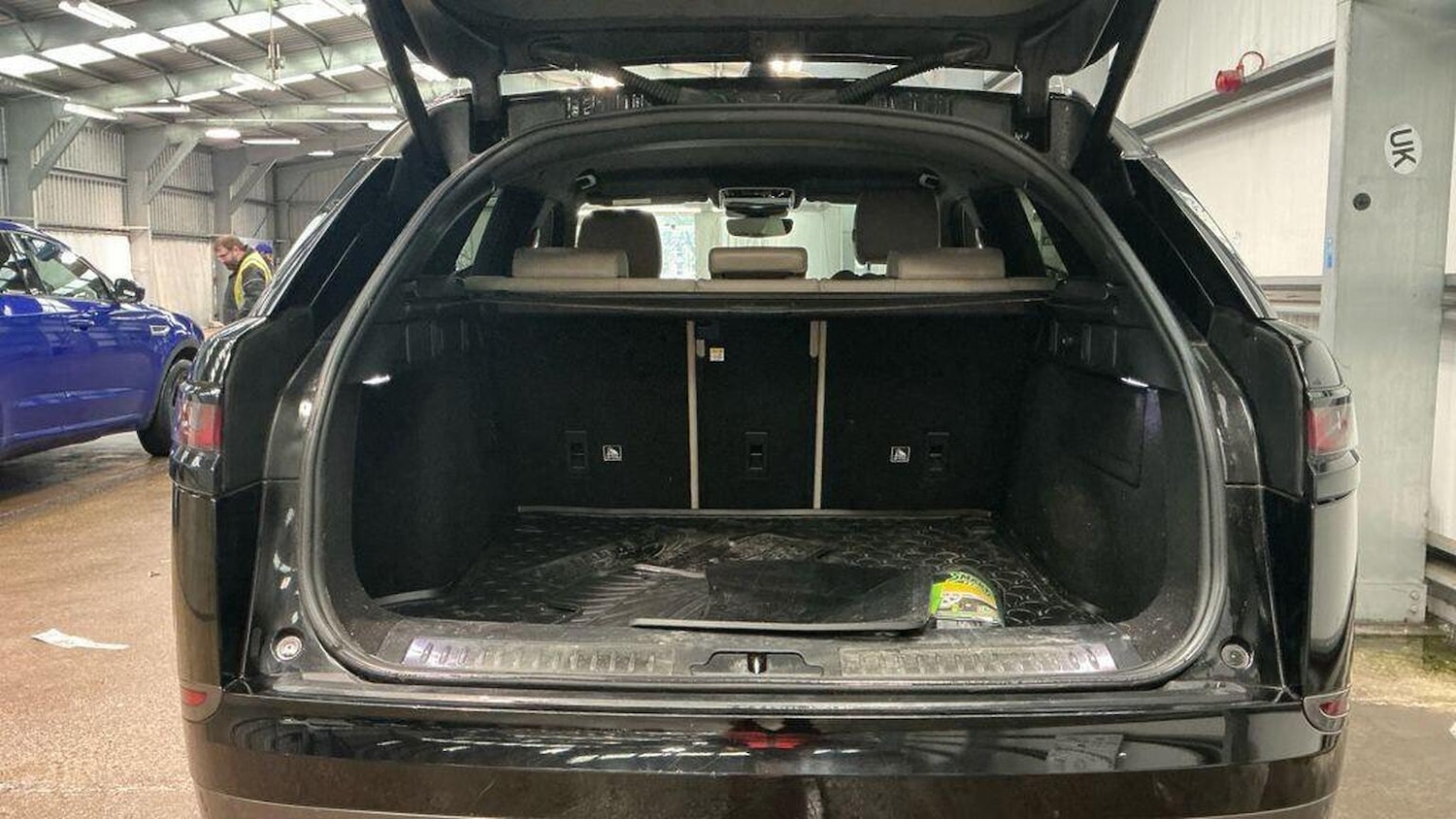 Used Land Rover Range Rover Velar 2018 for sale - 77548223: Photo 6