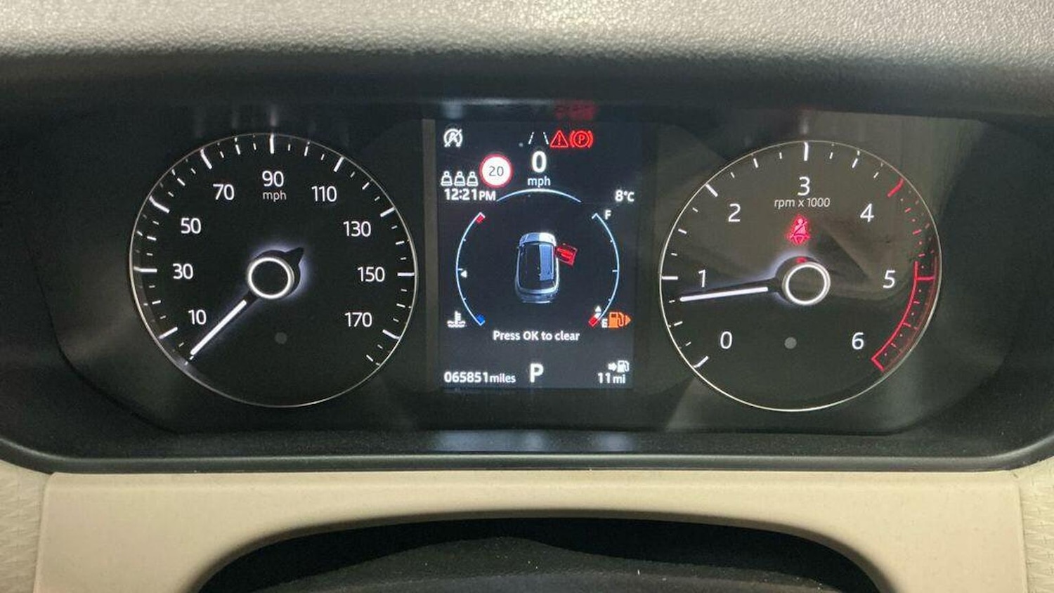 Used Land Rover Range Rover Velar 2018 for sale - 77548223: Photo 9