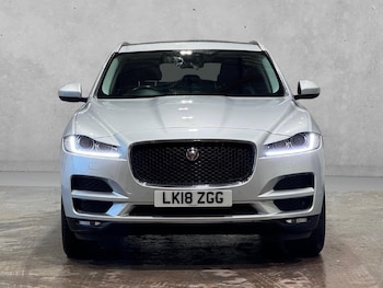 Used Jaguar F-Pace 2018 for sale - 79337161: Photo
