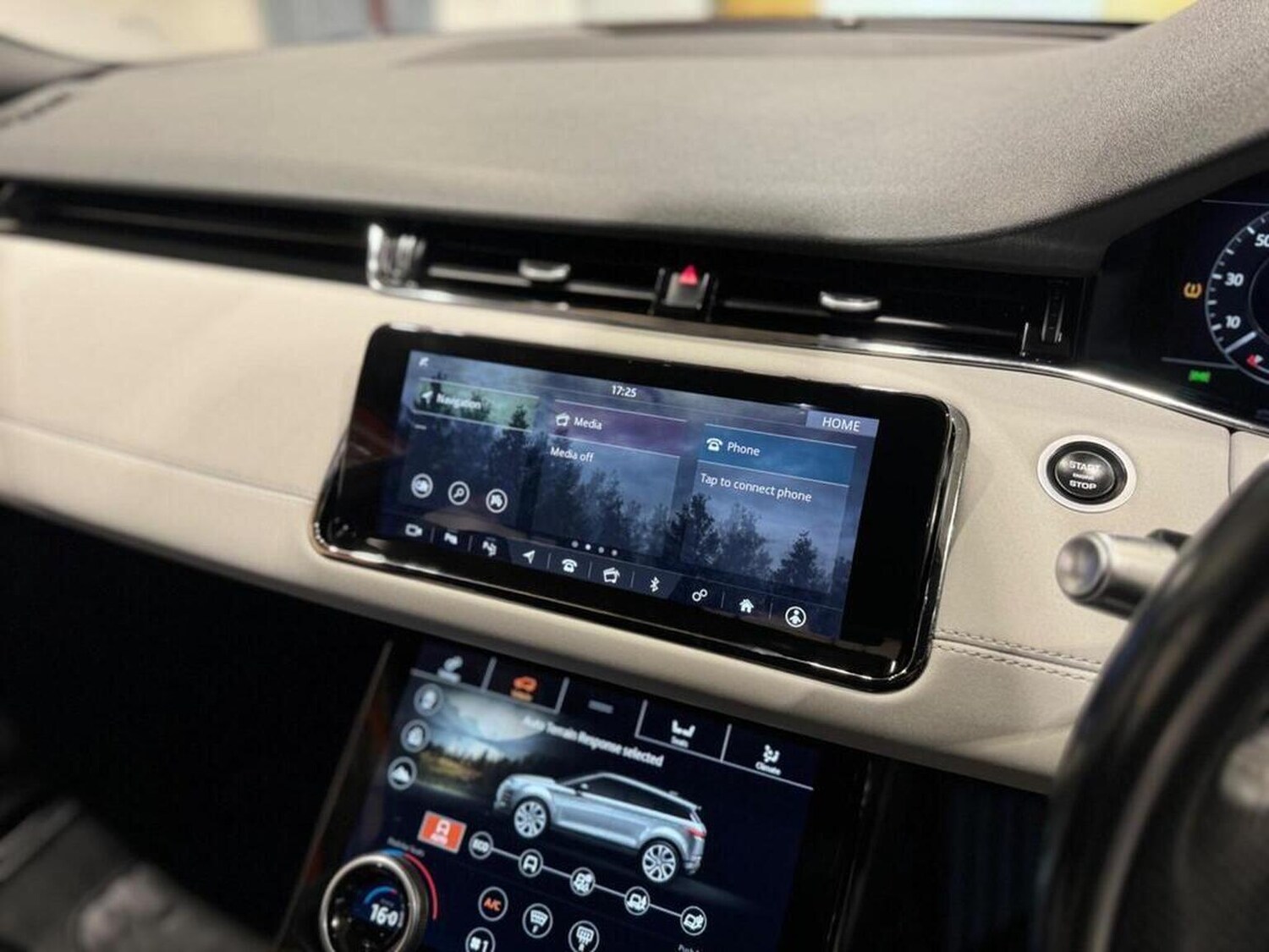 Used Land Rover Range Rover Evoque 2019 for sale - 77572876: Photo 10