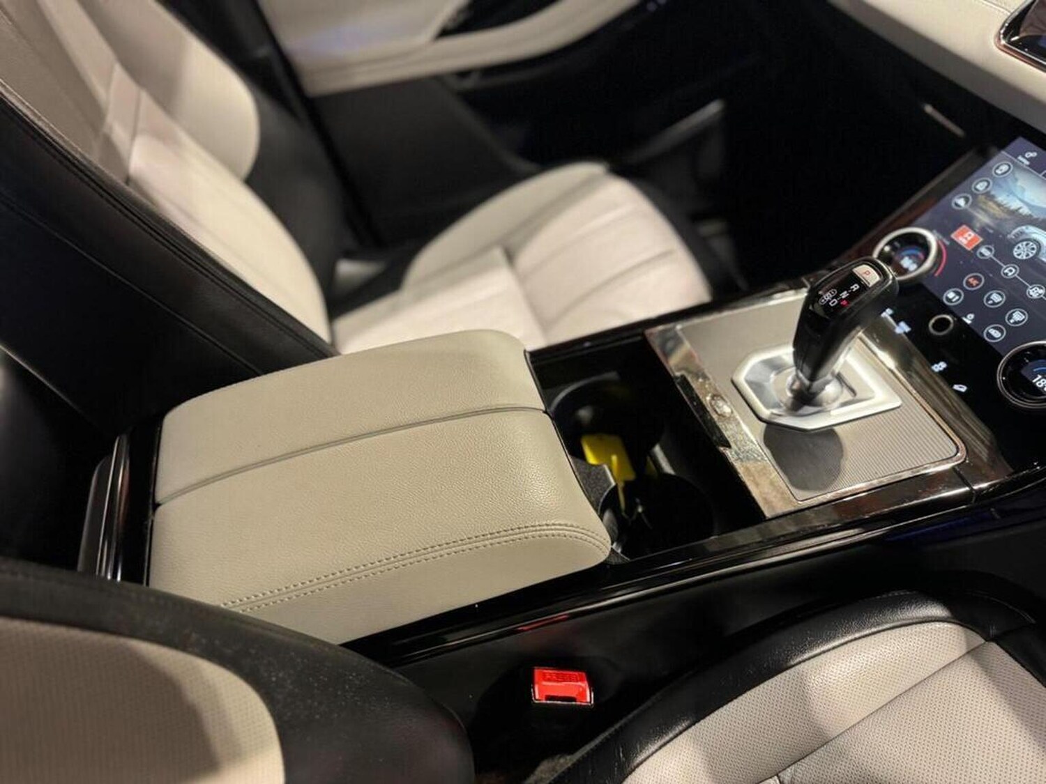 Used Land Rover Range Rover Evoque 2019 for sale - 77572876: Photo 12