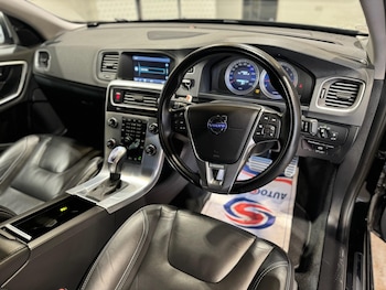 Used Volvo S60 2013 for sale - 79284035: Photo