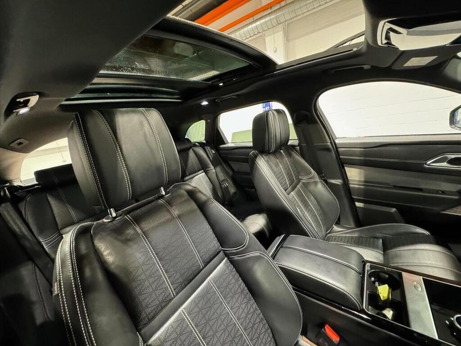 Used Land Rover Range Rover Velar 2018 for sale - 77632454: Photo 11