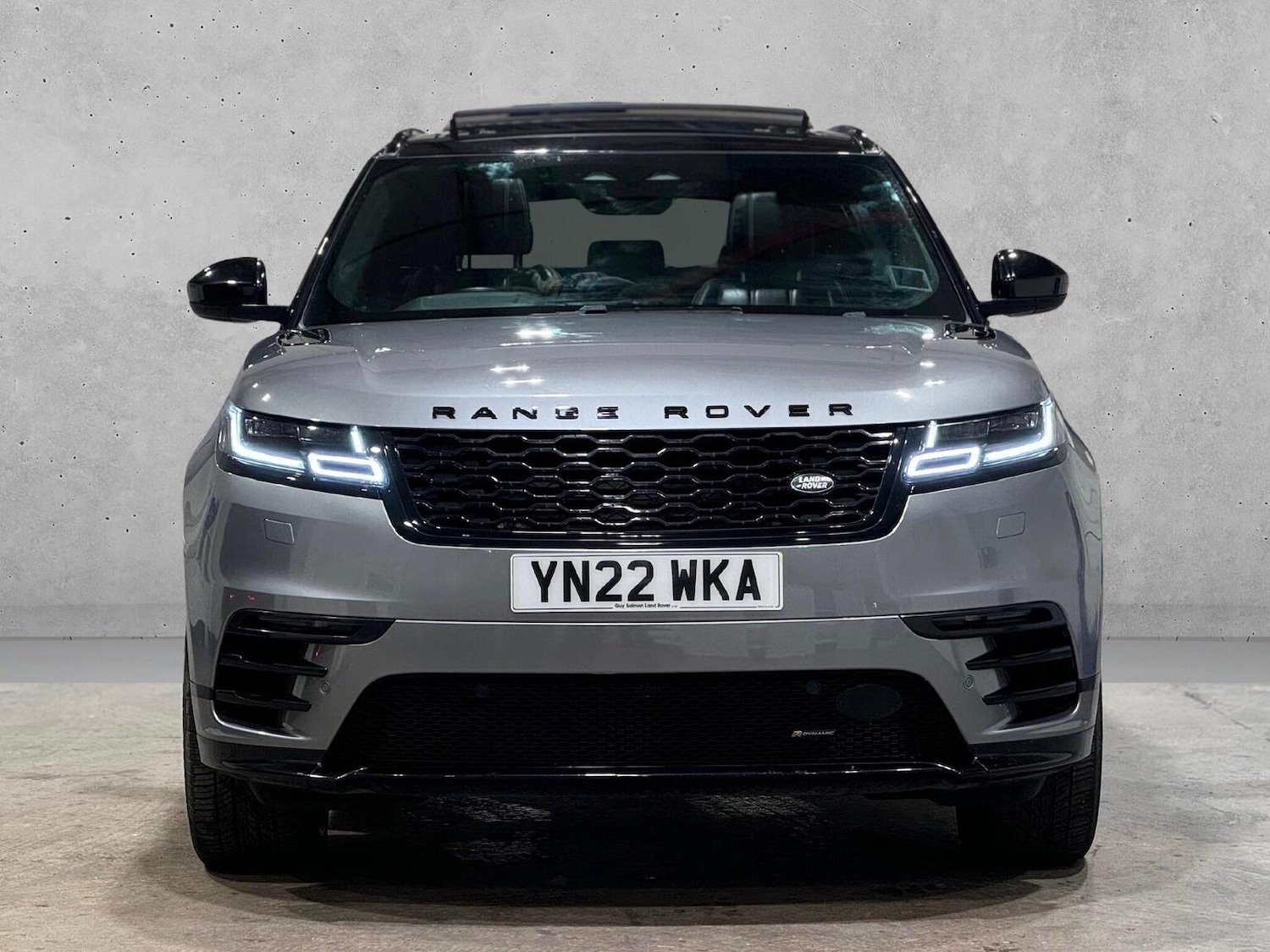Used Land Rover Range Rover Velar 2022 for sale - 77622464: Photo 2