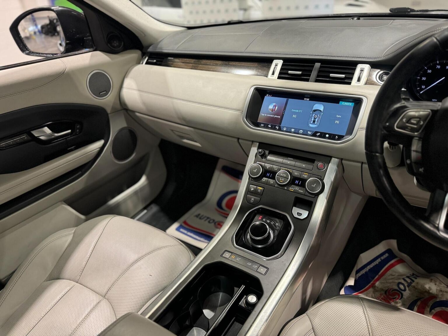 Used Land Rover Range Rover Evoque 2016 for sale - 77572897: Photo 17