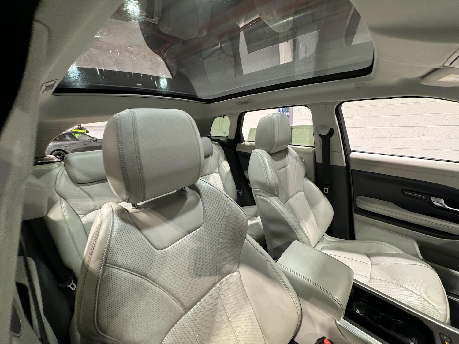 Used Land Rover Range Rover Evoque 2016 for sale - 77572897: Photo 8