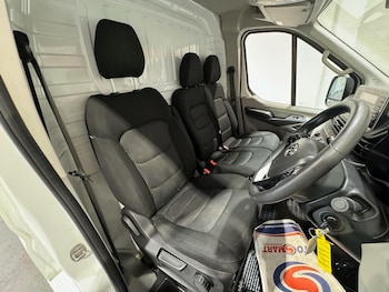 Used Maxus Deliver 9 2022 for sale - 79544250: Photo