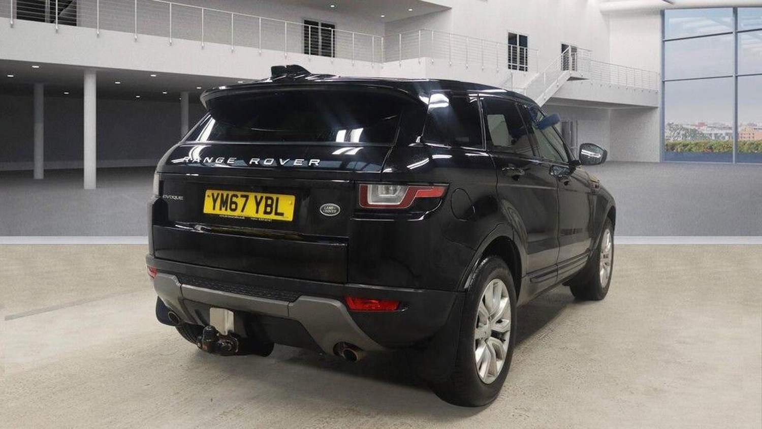 Used Land Rover Range Rover Evoque 2017 for sale - 77548252: Photo 4