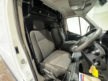 Used Renault Master 2022 for sale - 79564962: Photo