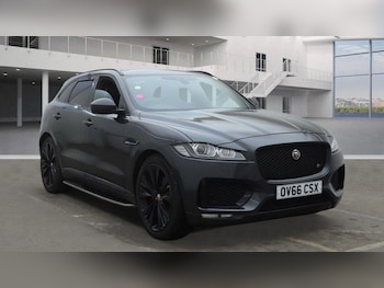 Used Jaguar F-Pace 2016 for sale - 77453374: Photo