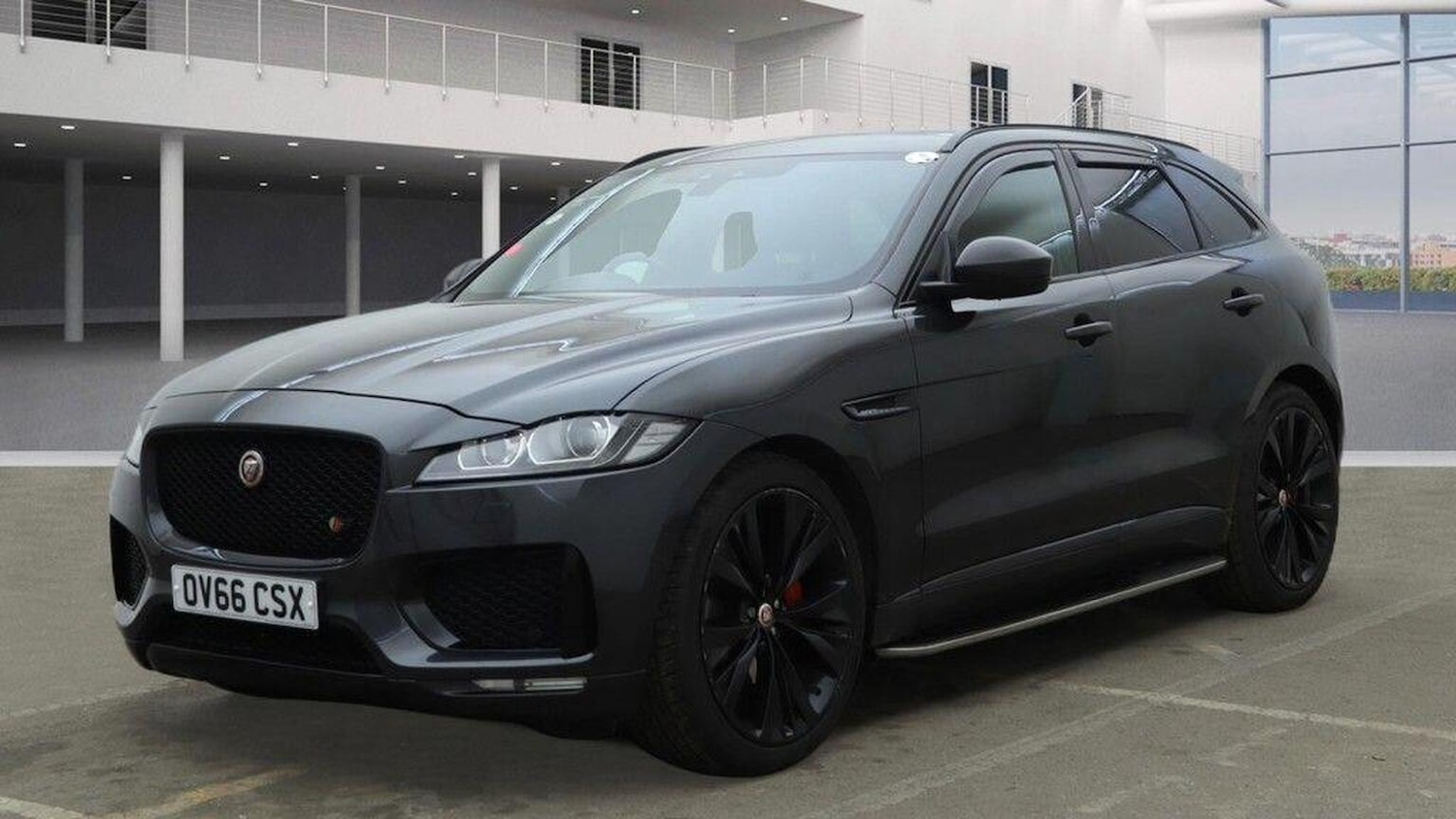 Used Jaguar F-Pace 2016 for sale - 77453374: Photo 2