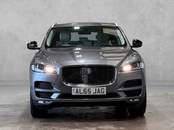Used Jaguar F-Pace 2016 for sale - 79348974: Photo