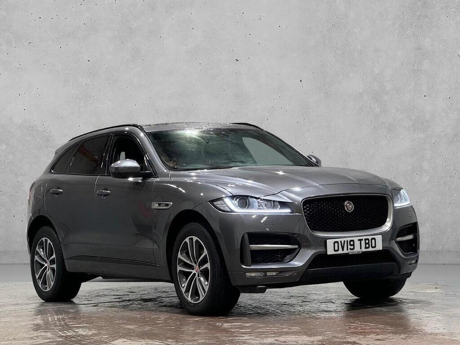 Used Jaguar F-Pace 2019 for sale - 77578473: Photo 3