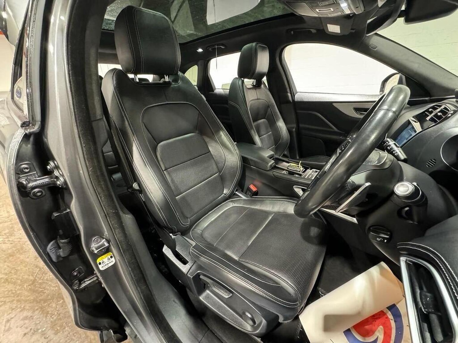 Used Jaguar F-Pace 2019 for sale - 77578473: Photo 8