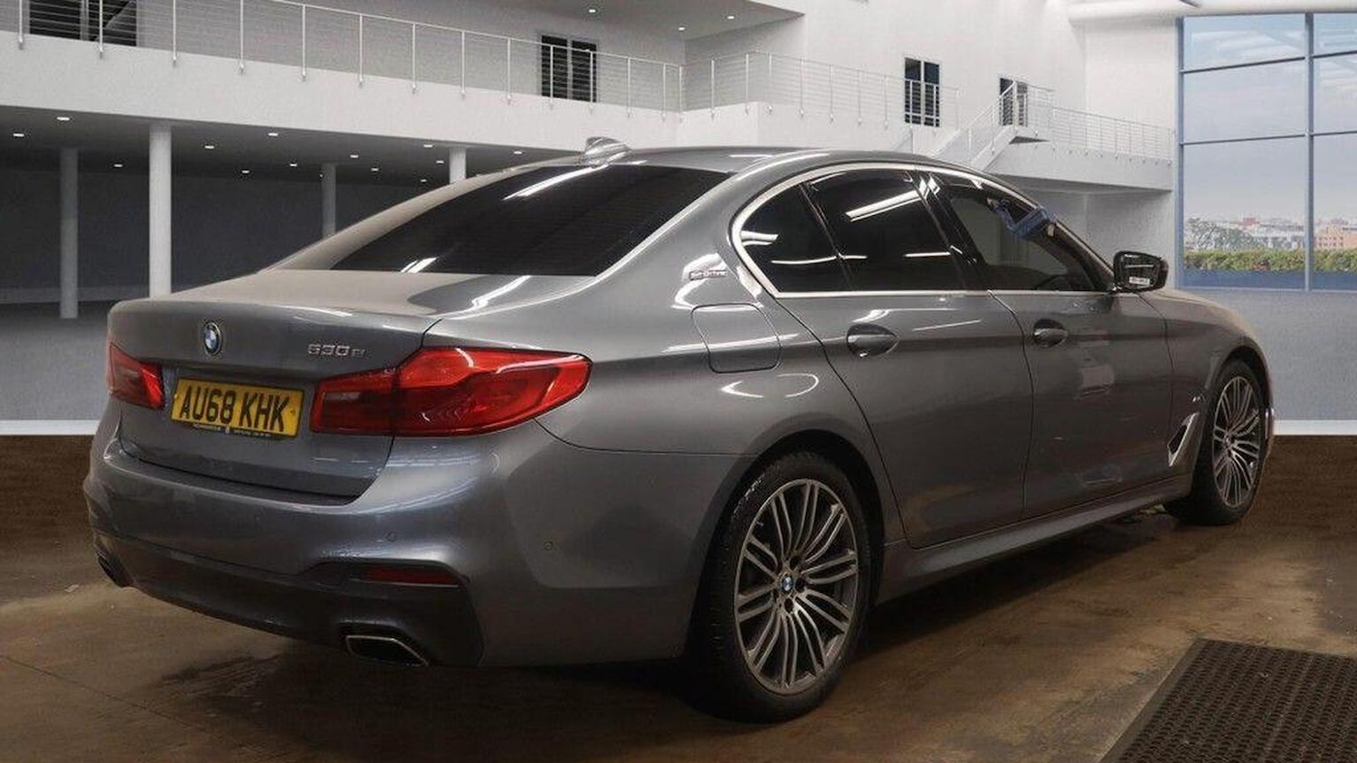 Used BMW 5 Series 2018 for sale - 77572908: Photo 4