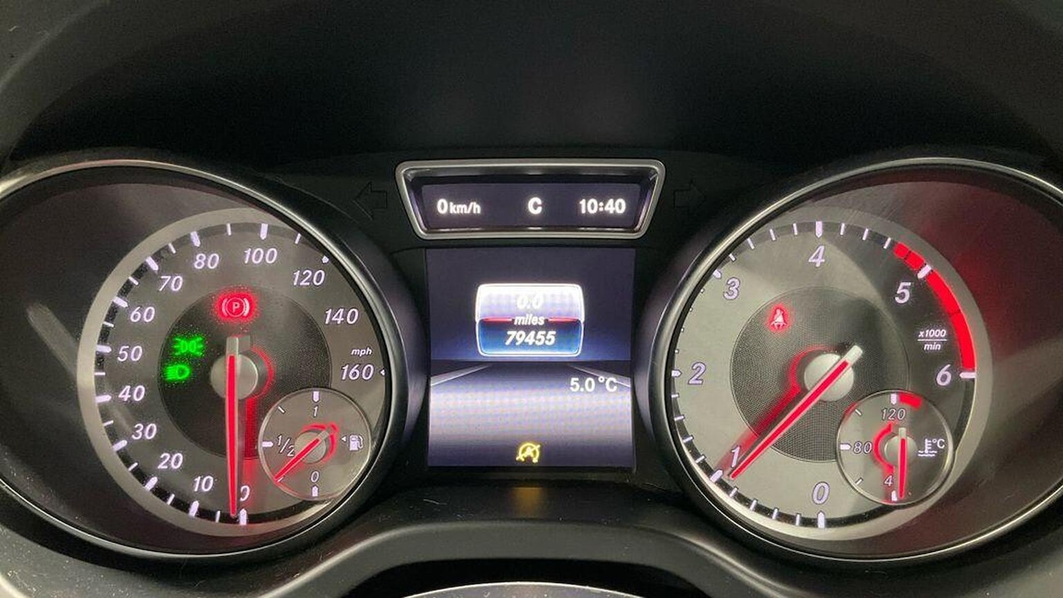 Used Mercedes-Benz GLA 2015 for sale - 77610046: Photo 8