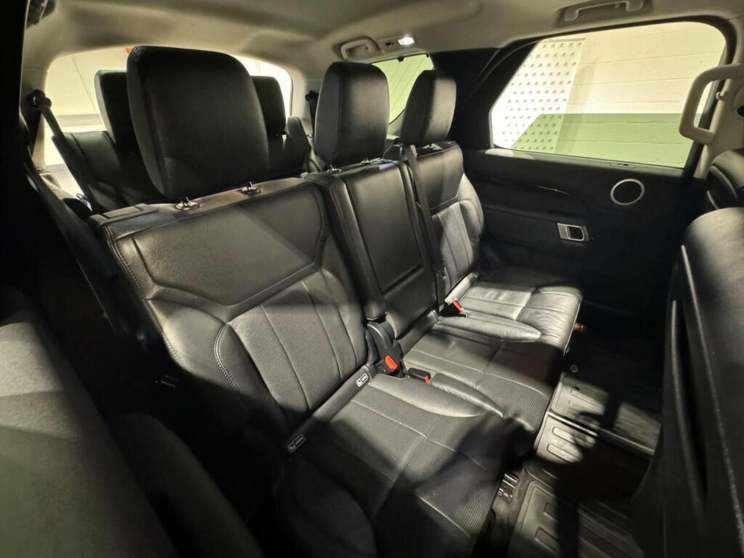 Used Land Rover Discovery 2017 for sale - 77478106: Photo 17