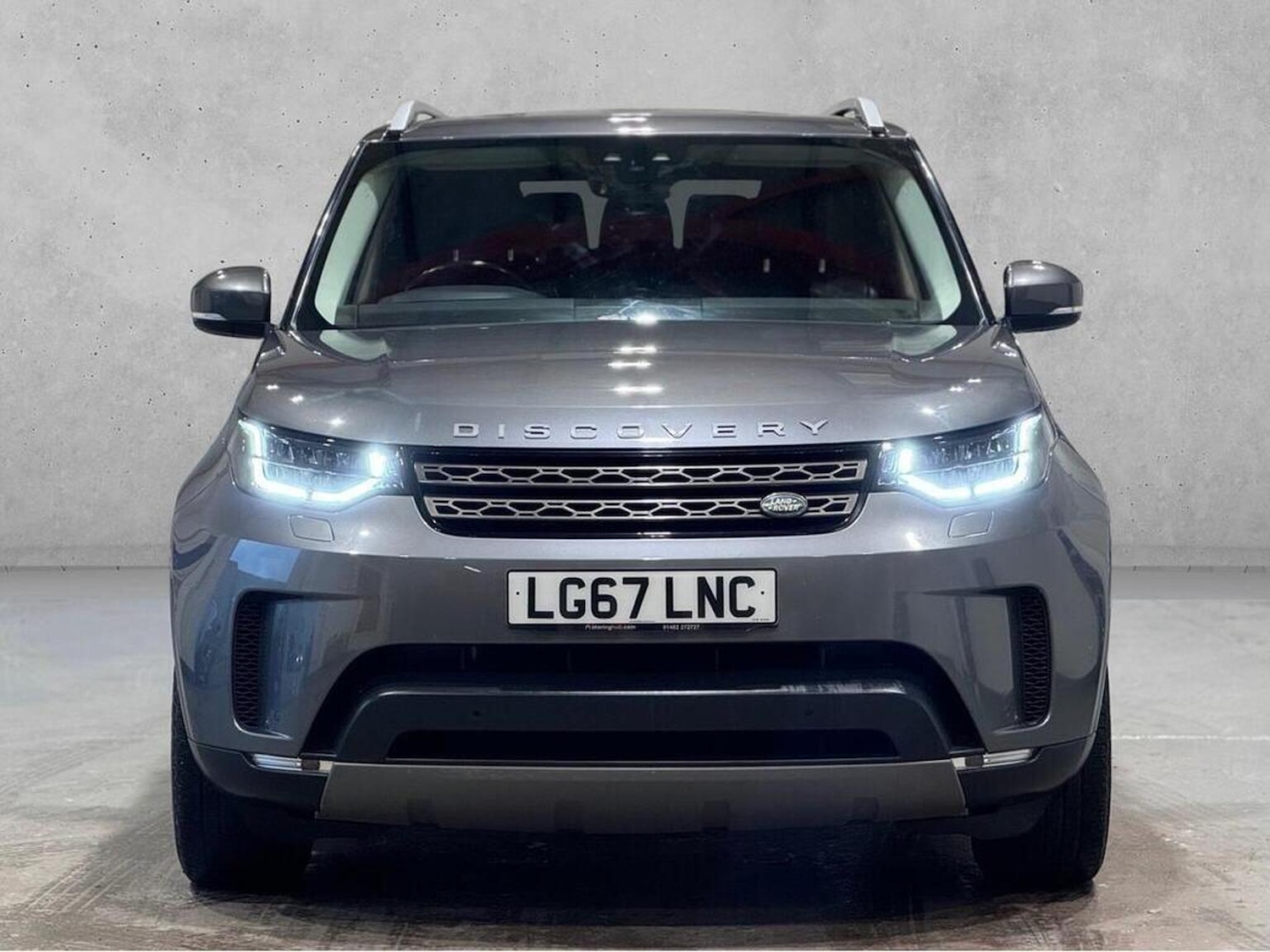 Used Land Rover Discovery 2017 for sale - 77478106: Photo 2