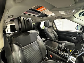 Used Land Rover Discovery 2017 for sale - 79284117: Photo