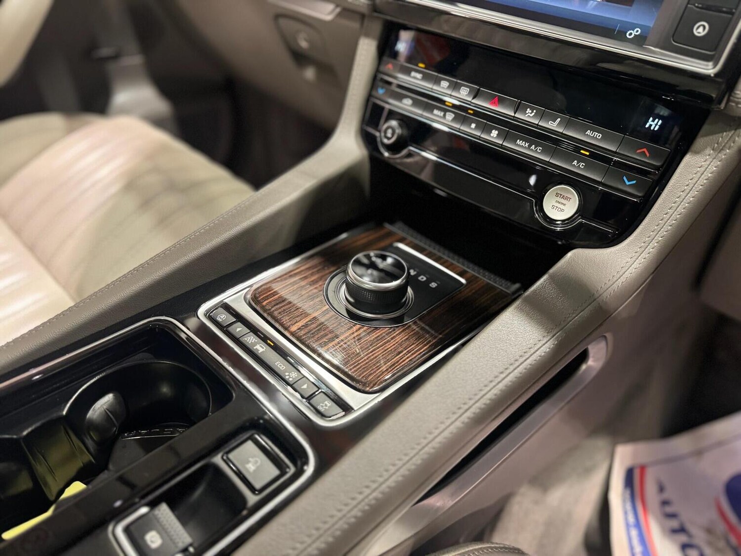 Used Jaguar F-Pace 2018 for sale - 77336753: Photo 14