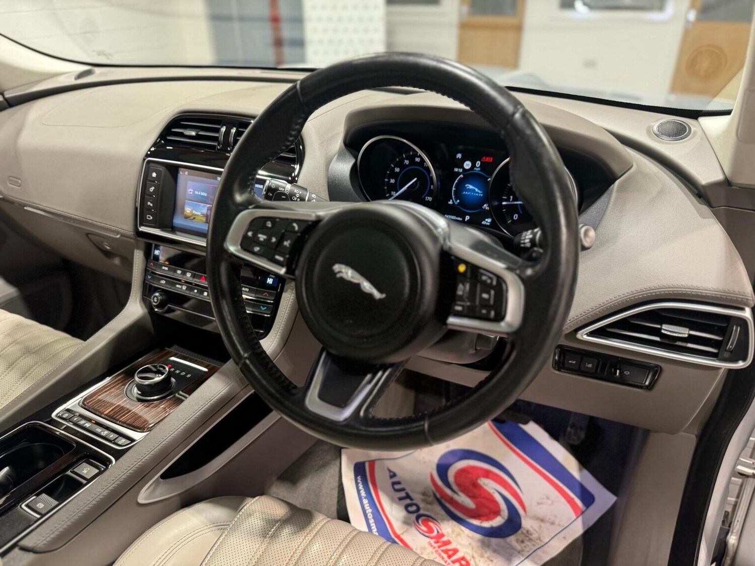 Used Jaguar F-Pace 2018 for sale - 77336753: Photo 9