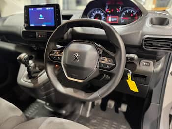 Used Peugeot Partner 2024 for sale - 79887654: Photo