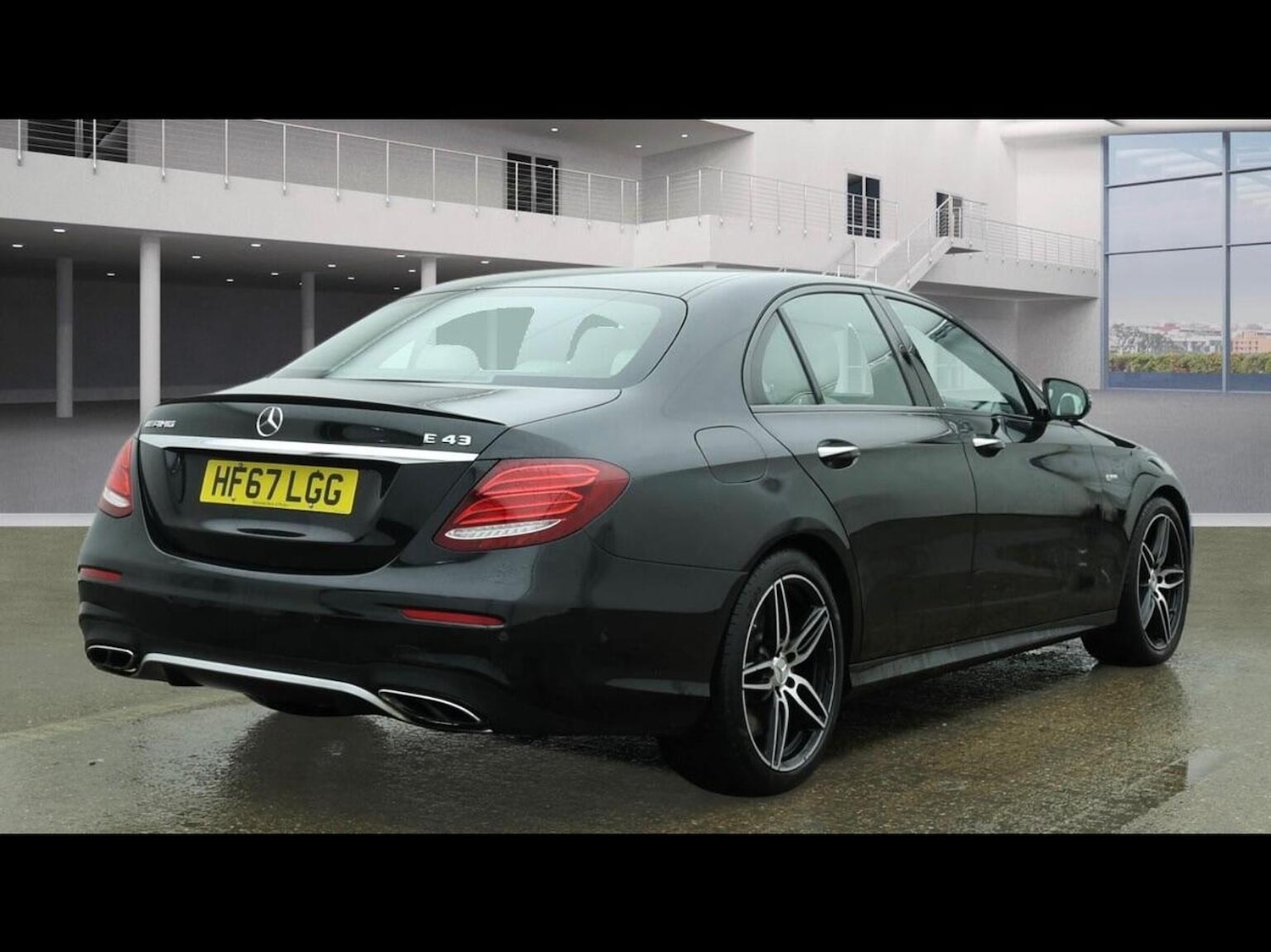 Used Mercedes-Benz E Class 2017 for sale - 77638635: Photo 3