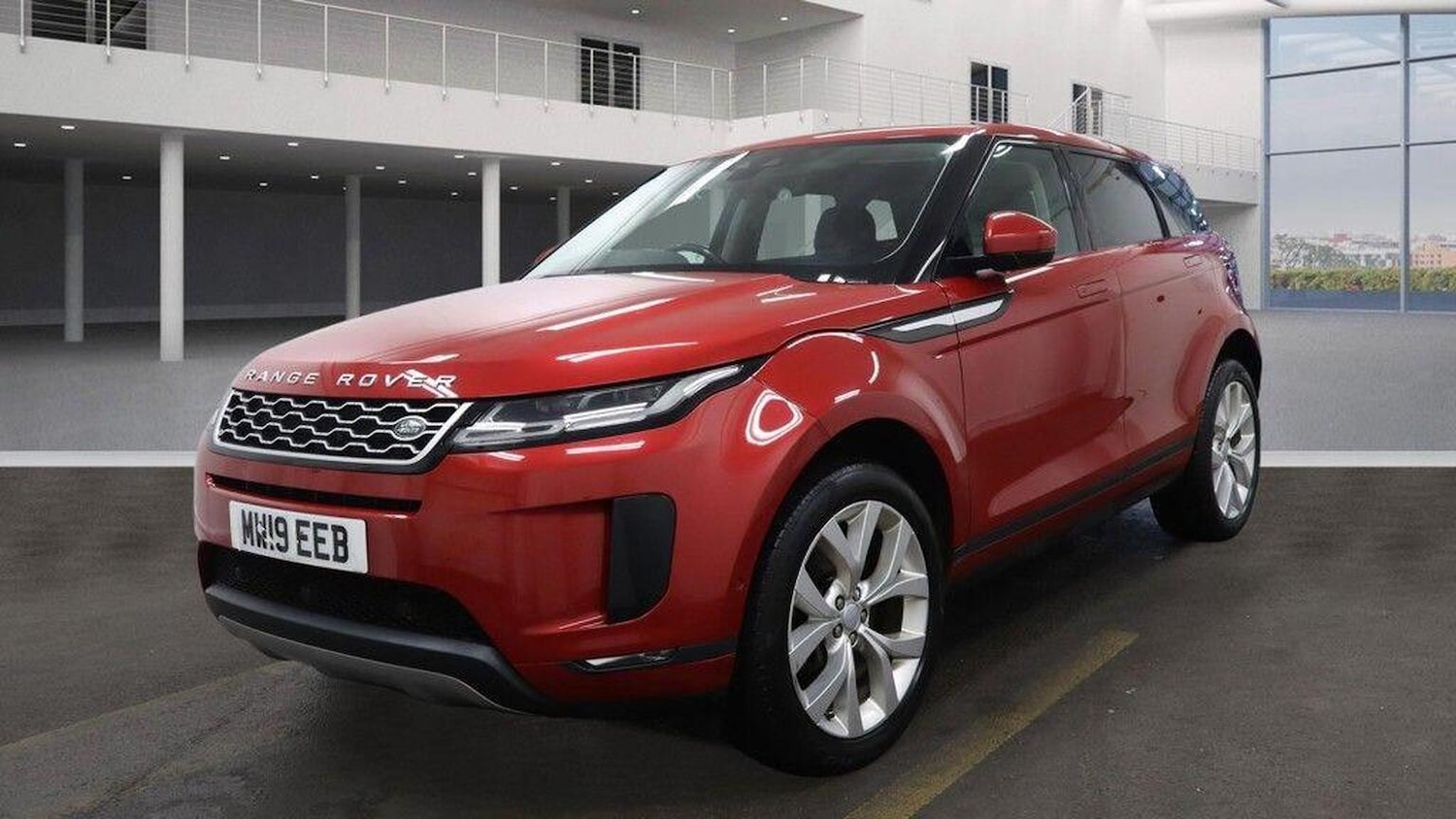 Used Land Rover Range Rover Evoque 2019 for sale - 77610045: Photo 2