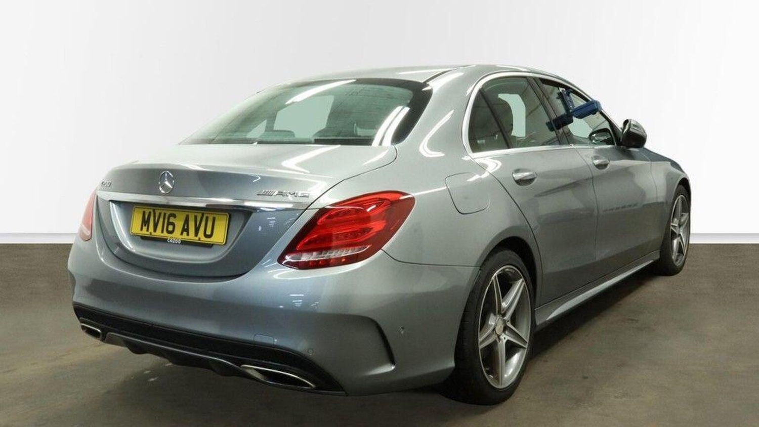 Used Mercedes-Benz C Class 2016 for sale - 77423544: Photo 4