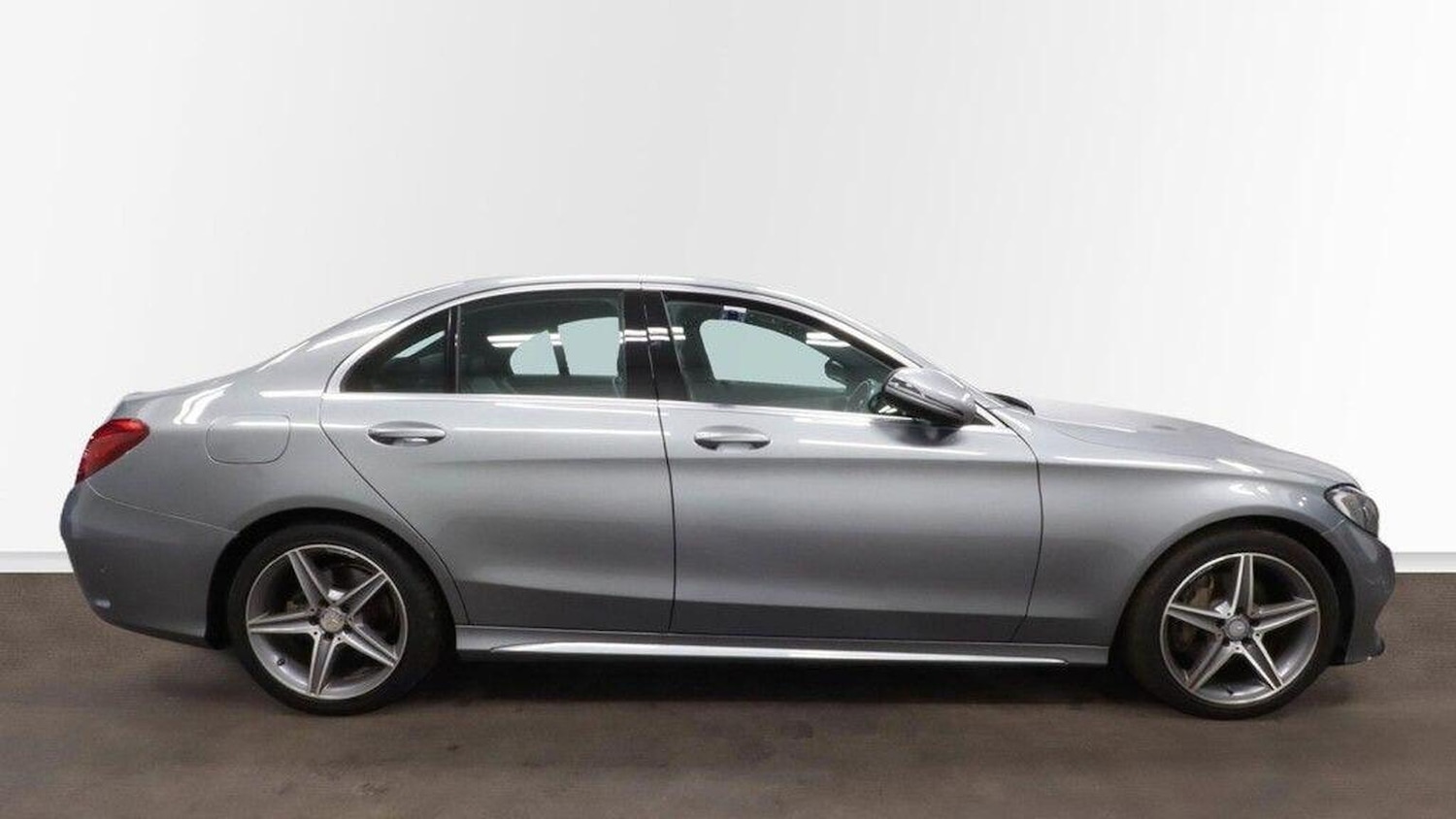 Used Mercedes-Benz C Class 2016 for sale - 77423544: Photo 5