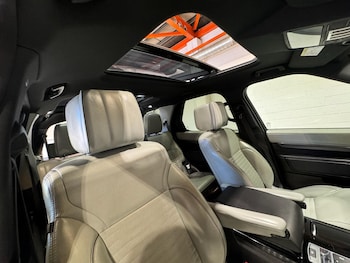 Used Land Rover Discovery 2019 for sale - 79284043: Photo