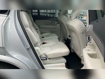 Used Volvo XC90 2023 for sale - 79452534: Photo