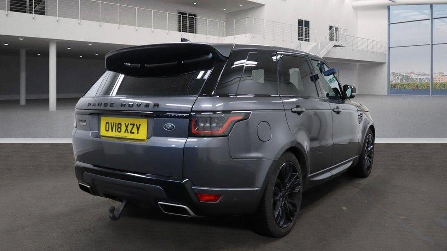 Used Land Rover Range Rover Sport 2018 for sale - 77555097: Photo 4