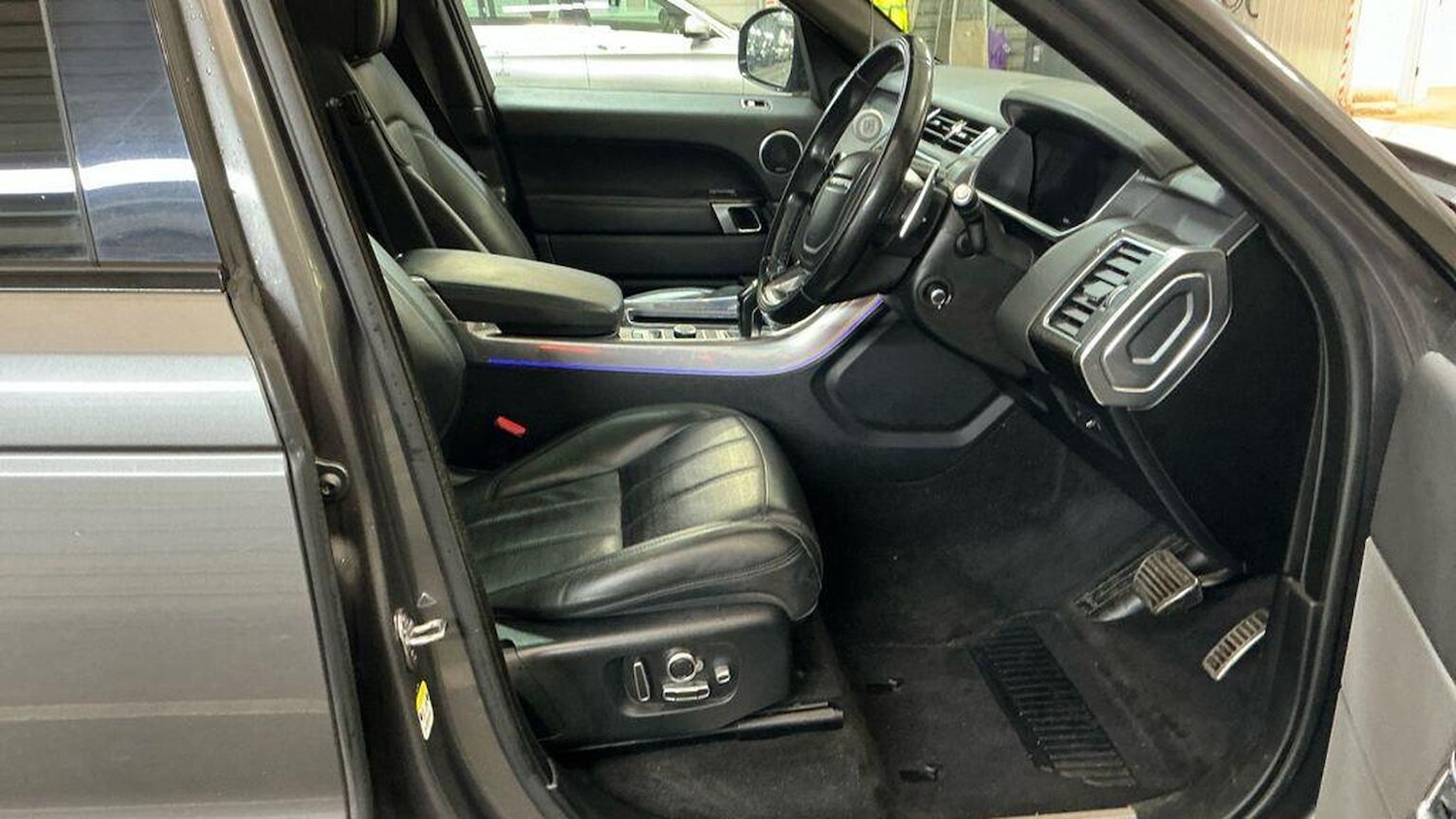 Used Land Rover Range Rover Sport 2018 for sale - 77555097: Photo 6