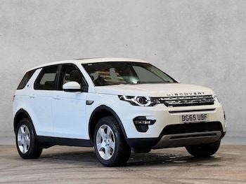 Used Land Rover Discovery Sport 2016 for sale - 79337378: Photo