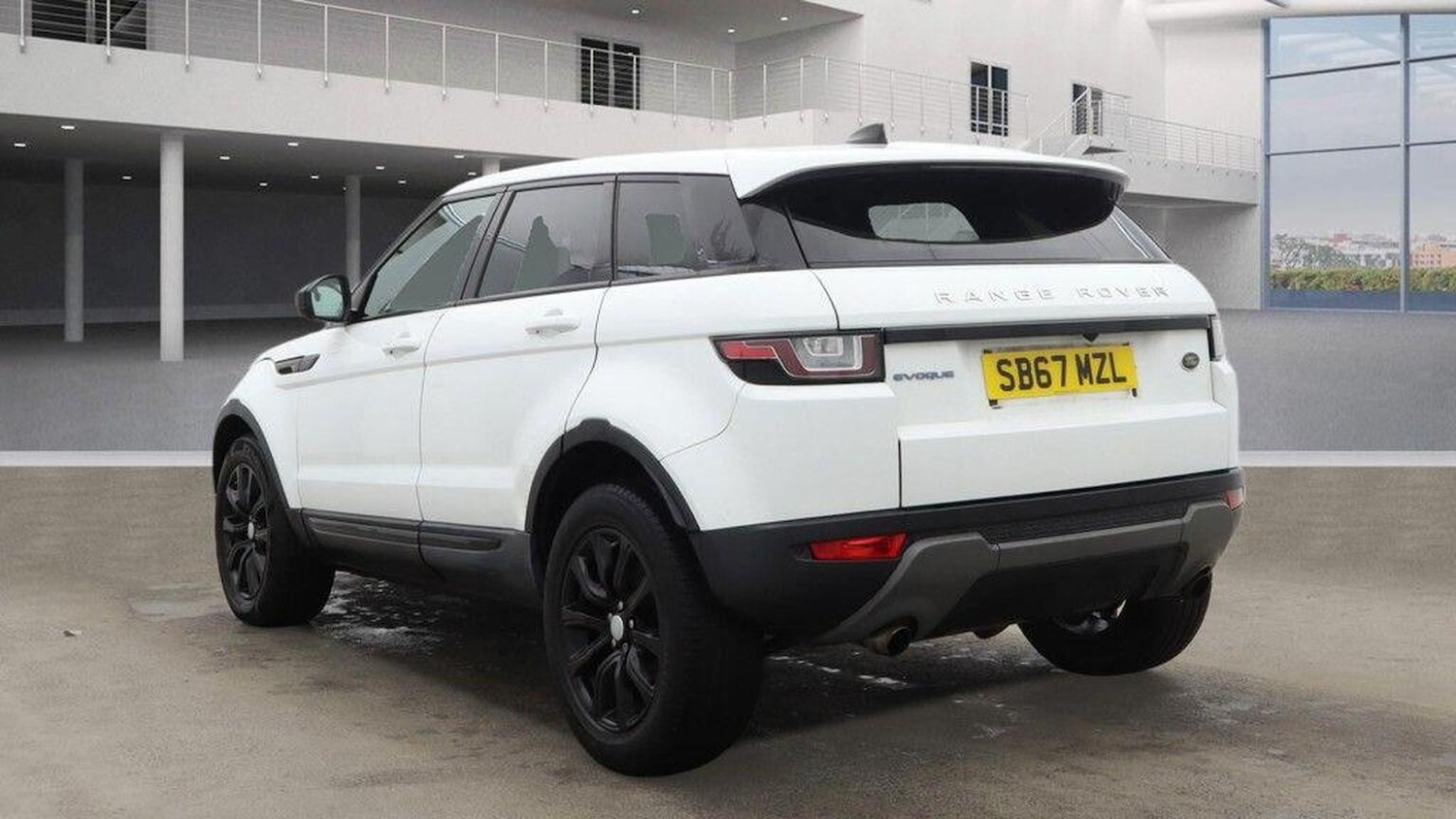 Used Land Rover Range Rover Evoque 2017 for sale - 77395260: Photo 3