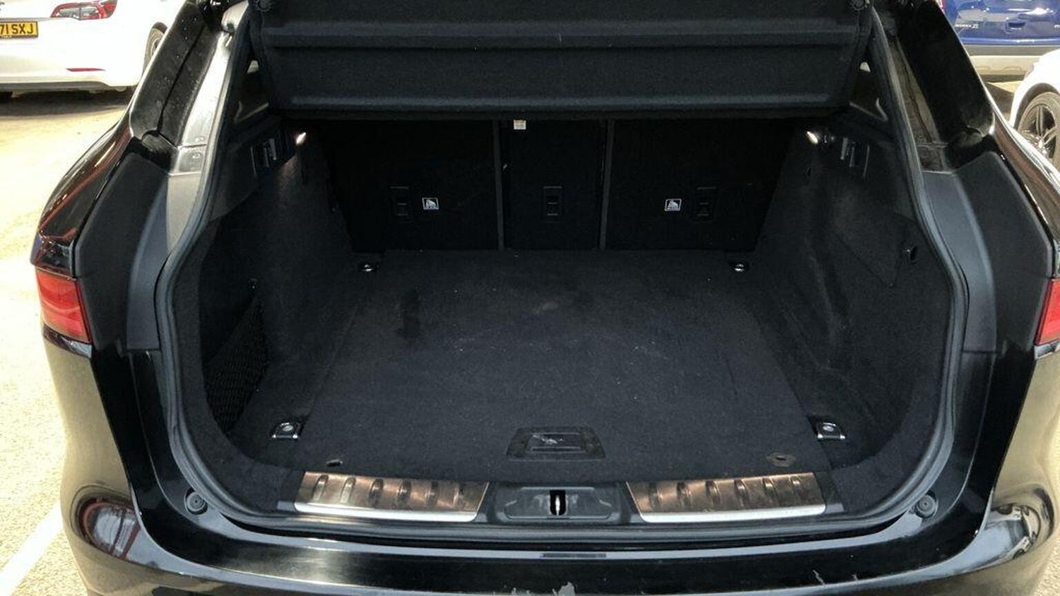 Used Jaguar F-Pace 2019 for sale - 77423481: Photo 10