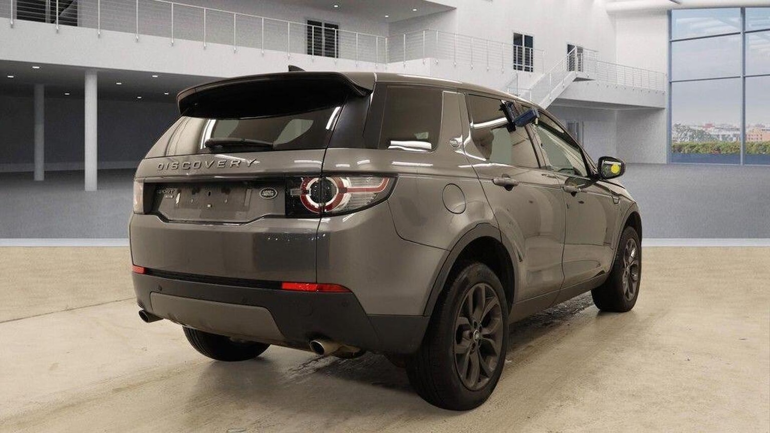 Used Land Rover Discovery Sport 2019 for sale - 77701121: Photo 4