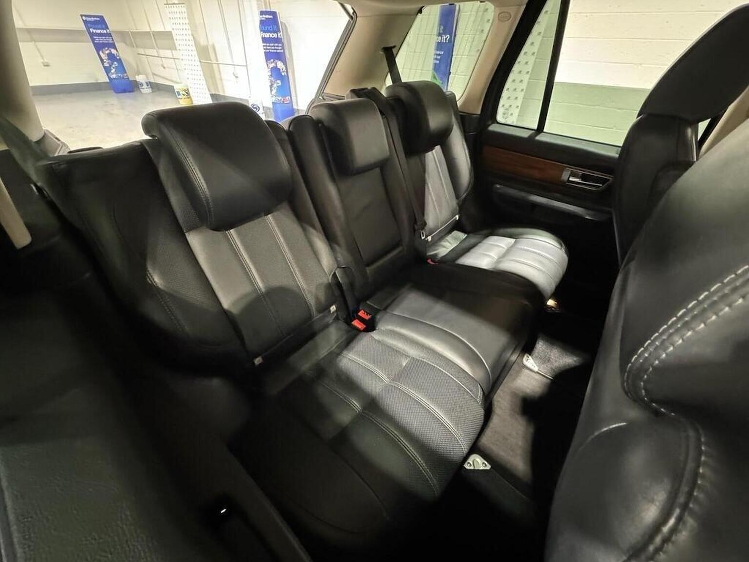 Used Land Rover Range Rover Sport 2011 for sale - 77572800: Photo 19