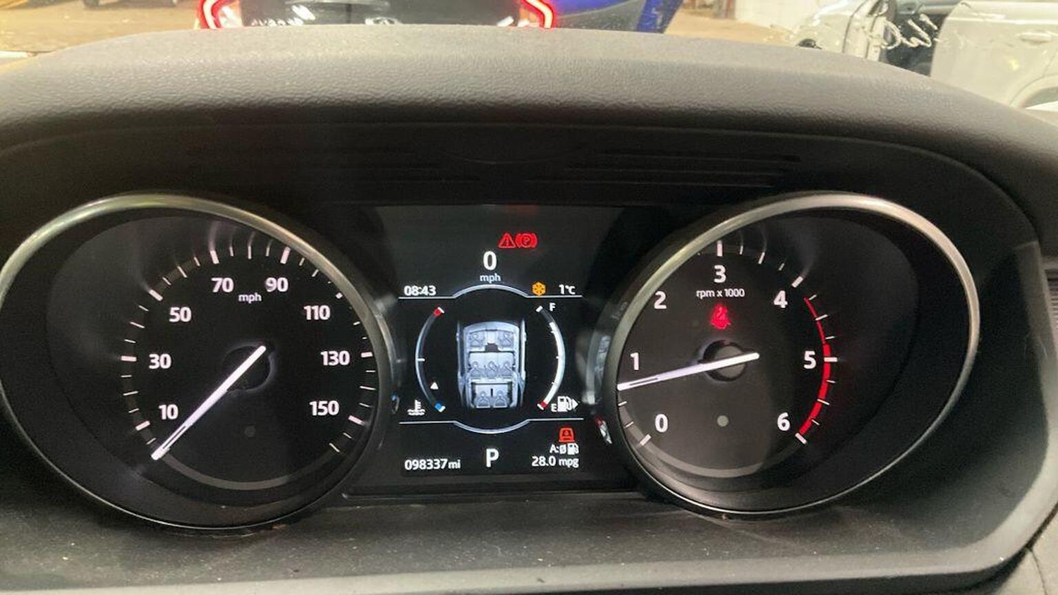 Used Land Rover Discovery 2017 for sale - 77303664: Photo 8