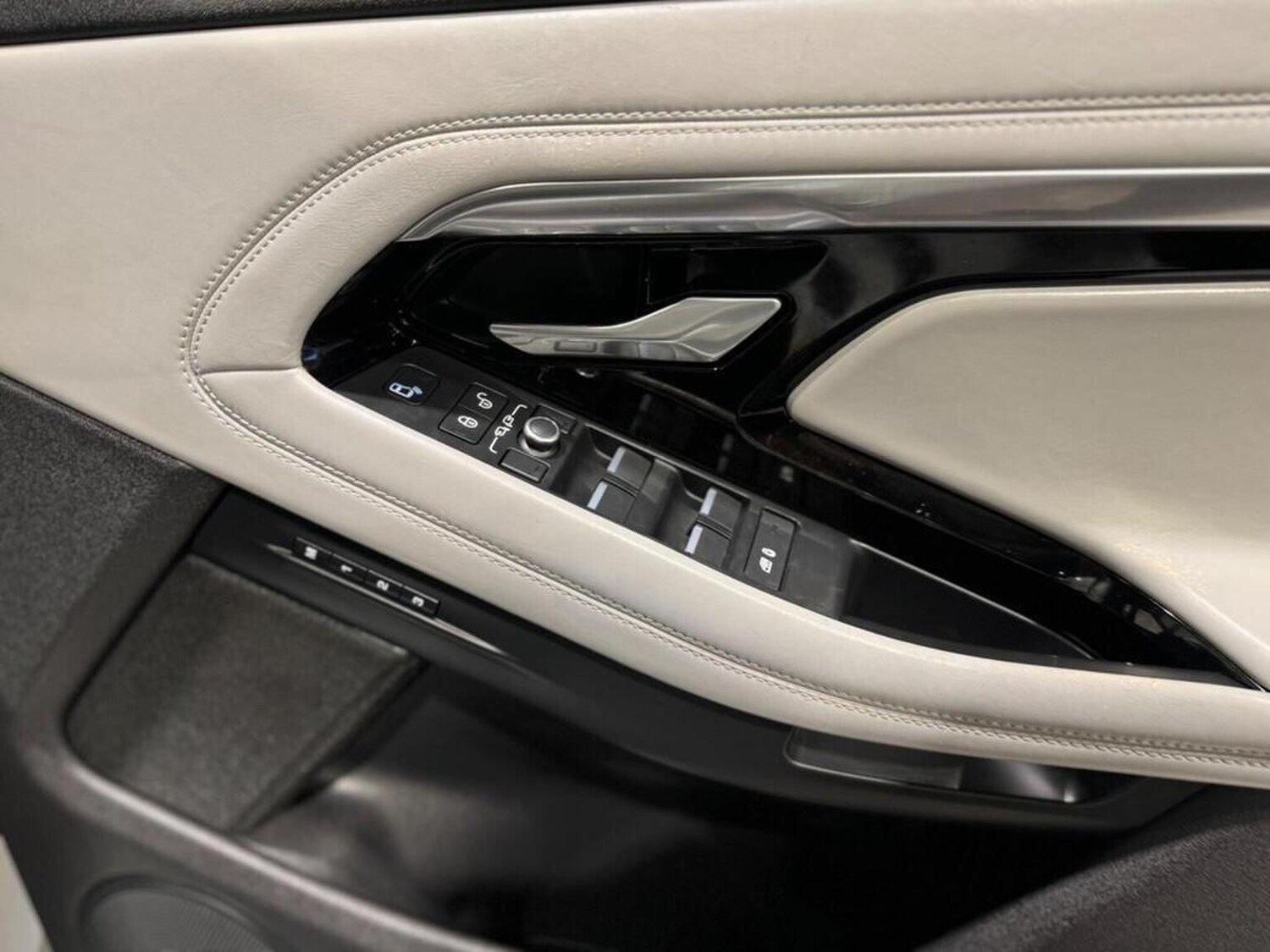 Used Land Rover Range Rover Evoque 2020 for sale - 77572867: Photo 14