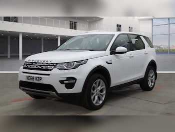 Used Land Rover Discovery Sport 2019 for sale - 77423533: Photo